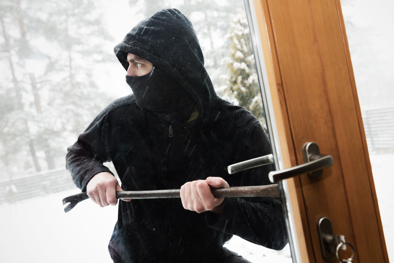 3 Ways to Secure Your Home in Calgary During Winter